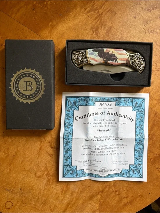 Bradford Exchange Collectible Folding Knife with Eagle Art - Cream, Gold, Black